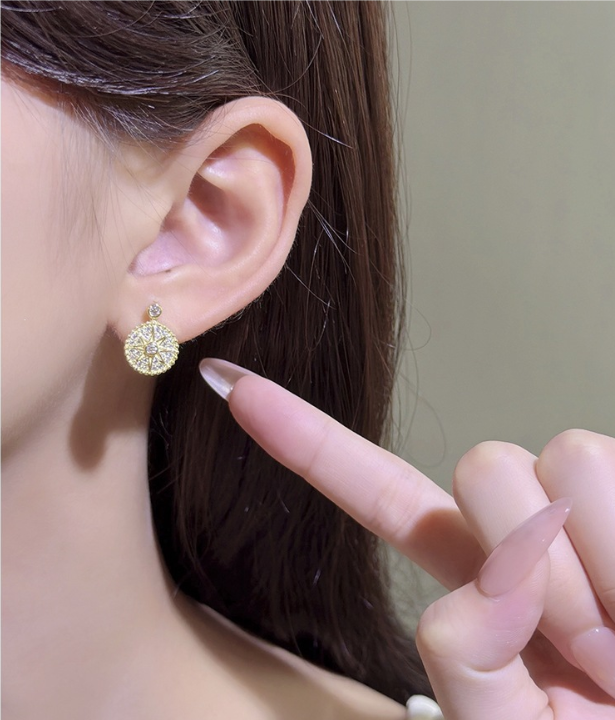 Trendy Lucky Eight-Pointed Star Moissanite 925 Sterling Silver Stud Earrings